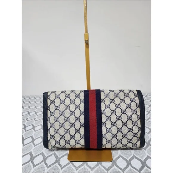Authentic Gucci Vintage GG Sherry Line PVC Leather Clutch Beige/Navy Blue - Picture 4 of 14